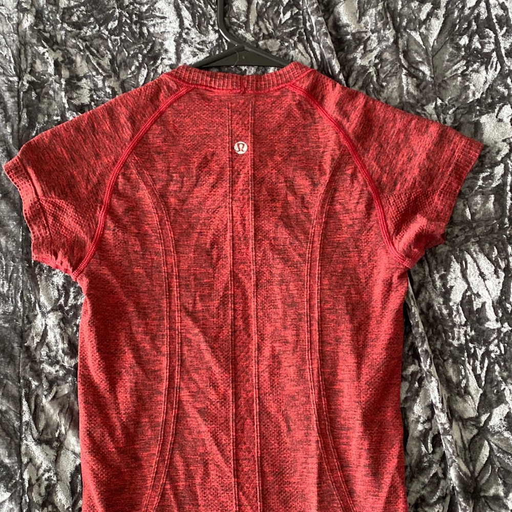 Lululemon Seamless Workout Top